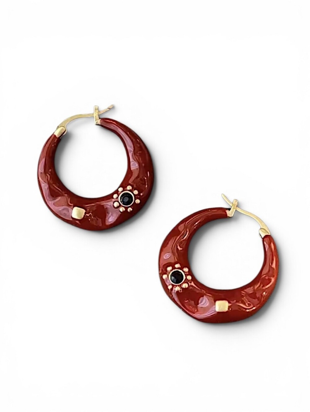 Boho-chic red enamel drip earrings; nwot